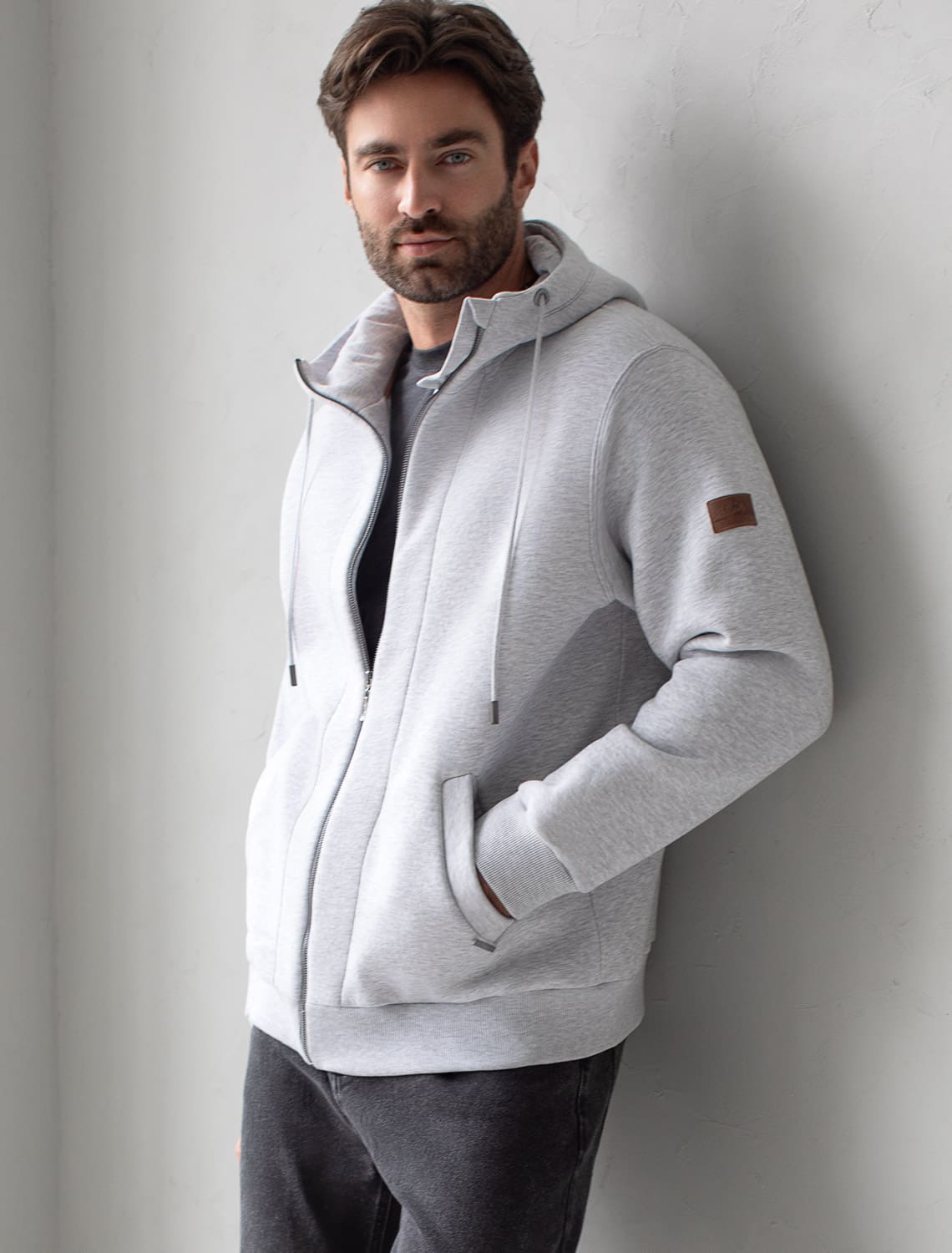 Мужские кофты и худи